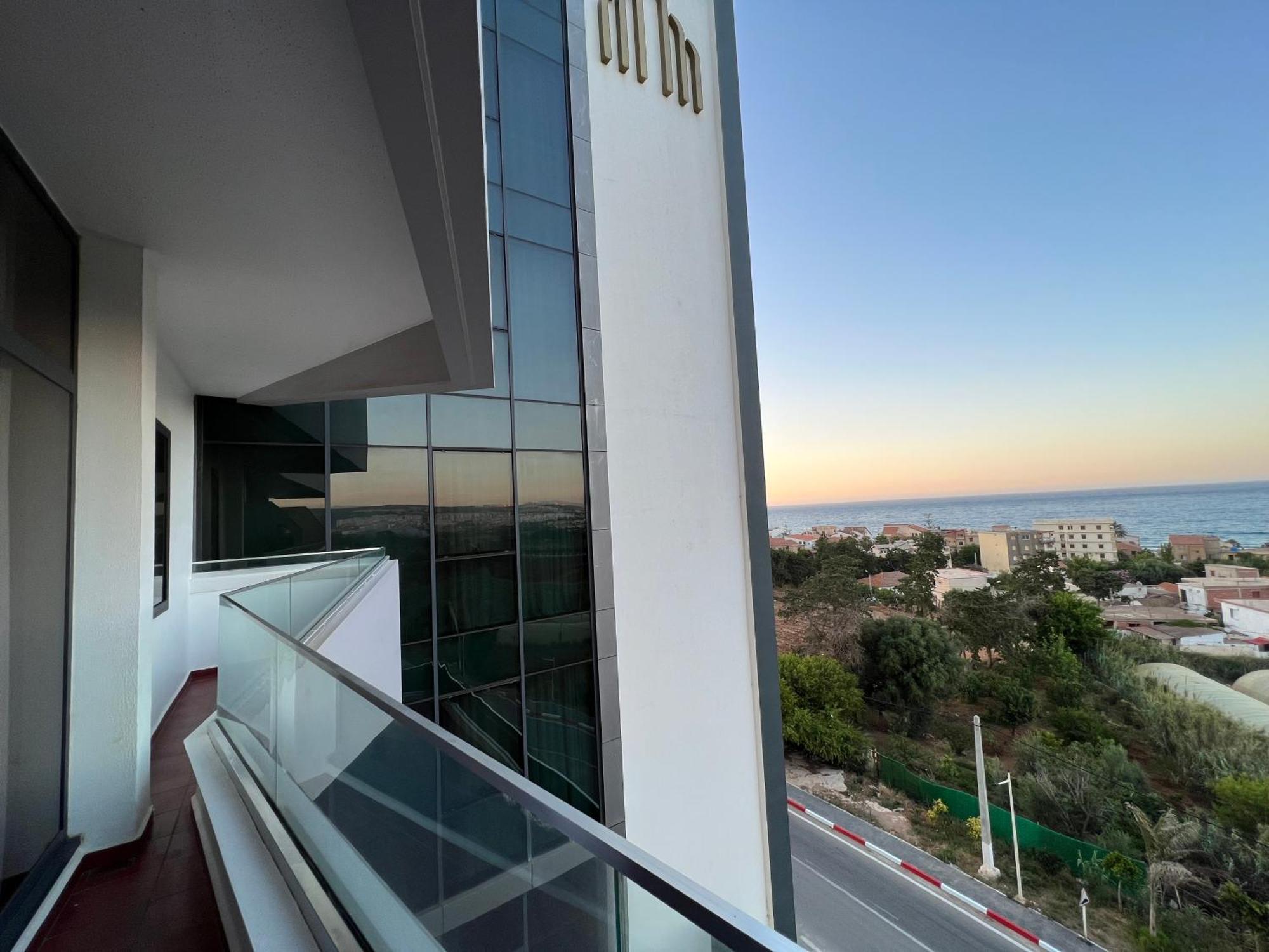 Hotel Ben Aouda & Spa Tipaza 外观 照片