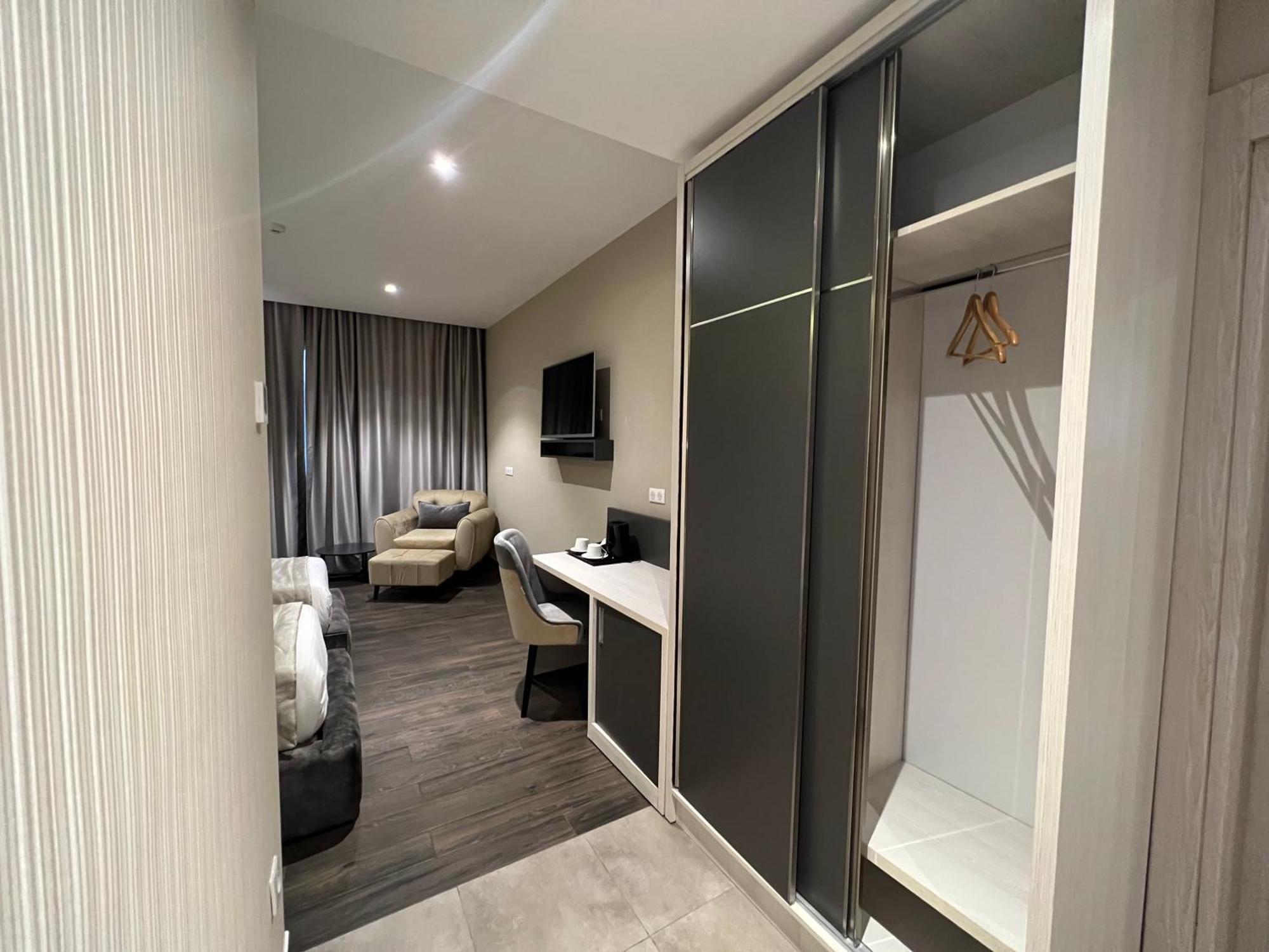 Hotel Ben Aouda & Spa Tipaza 外观 照片