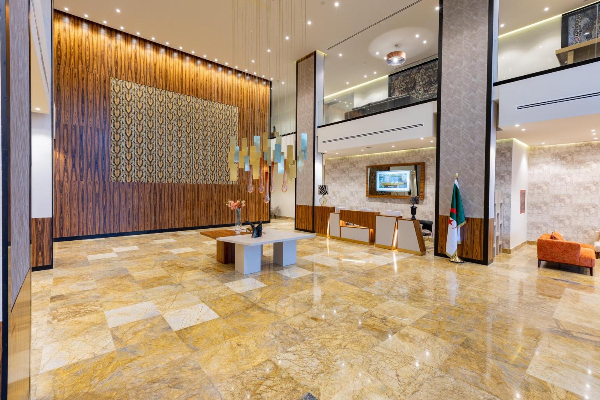 Hotel Ben Aouda & Spa Tipaza 外观 照片